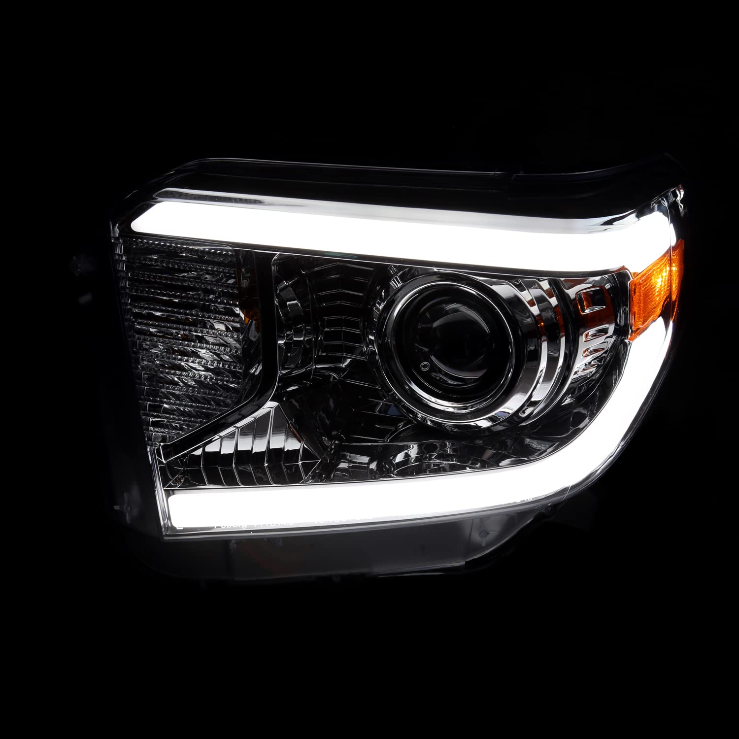 Chrome Projector Headlights SPEC-D TUNING w/Switchback Sequential LED Turn Signal Compatible with 2014-2021 Toyota Tundra, Left + Right Pair Headlamp Assembly