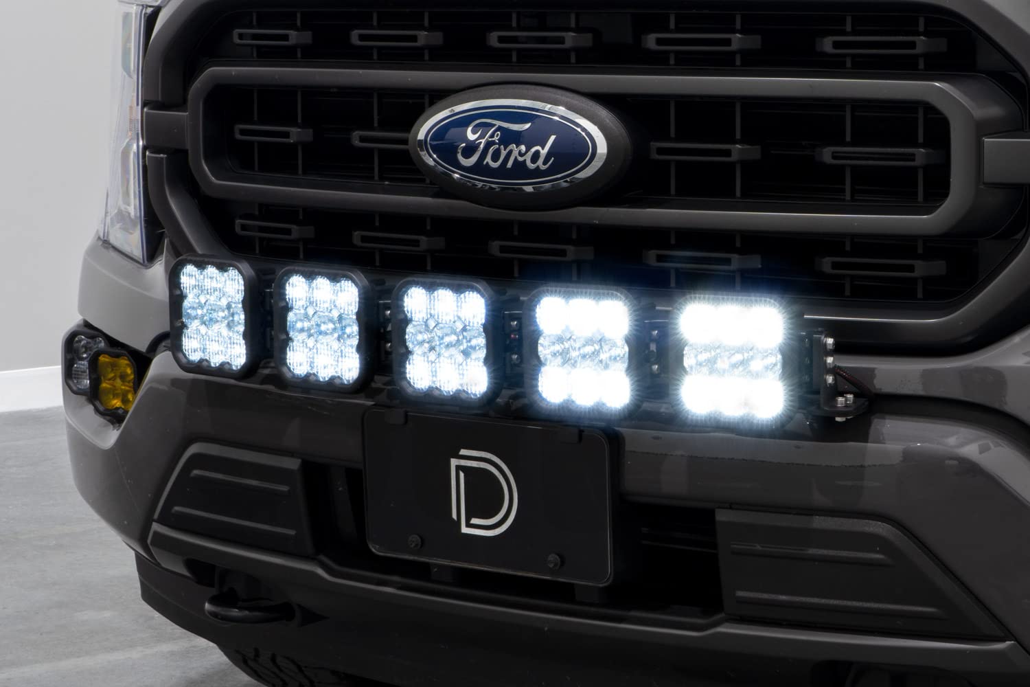 Diode Dynamics Grille SS5 Lightbar Kit compatible Ford F-150 2021-2023, White Combo Pro