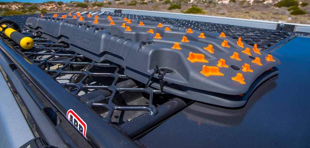 TRED PRO Recovery Boards TREDPROBU Traction Tracks with Teeth, EXOTRED Composite Construction SIPE-LOCK Grip Profile. Ideal for unstocking your 4x4 vehicle – Blue / Black