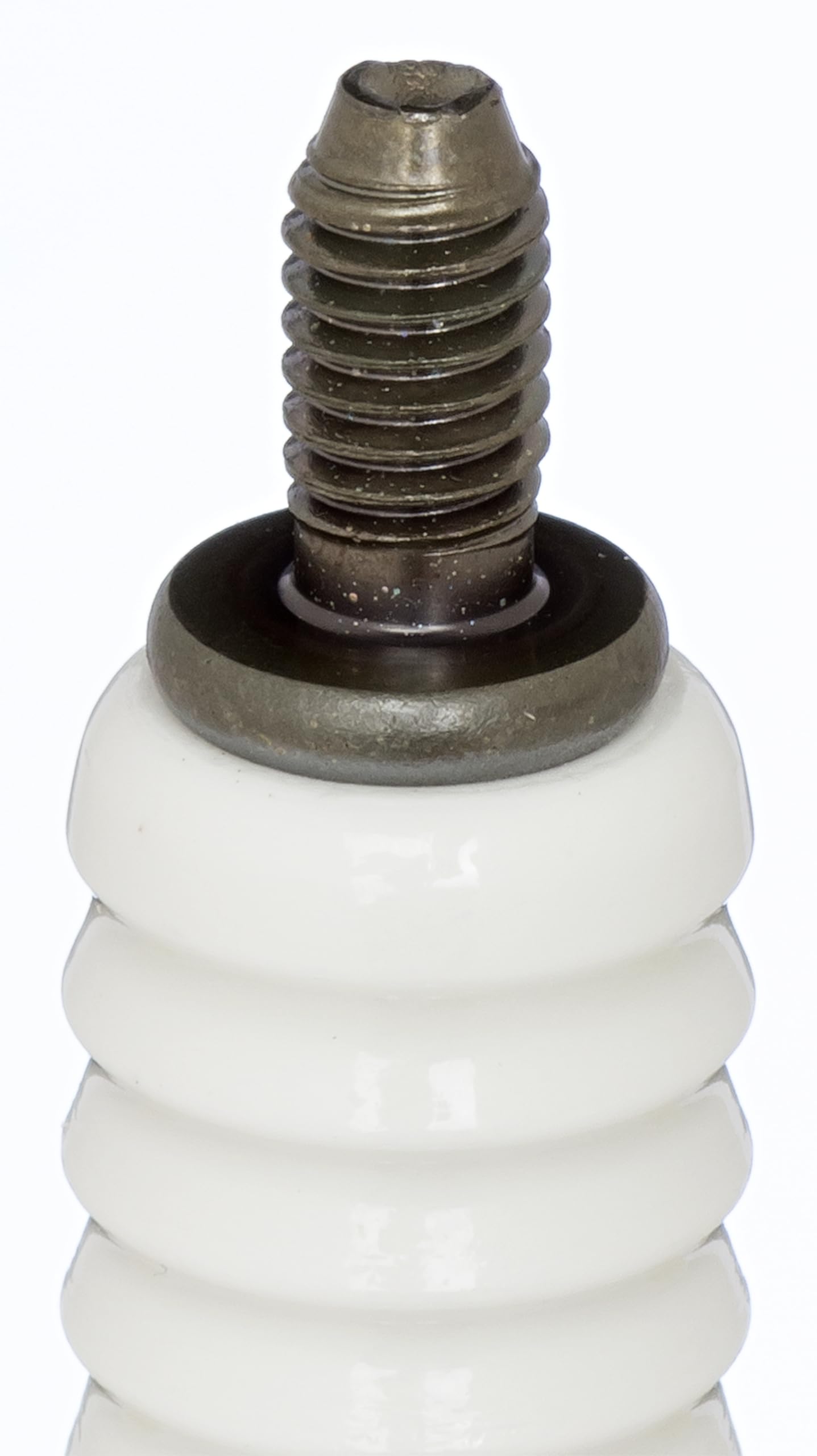 JR10B NGK (1299 Standard Spark Plug, Pack of 1