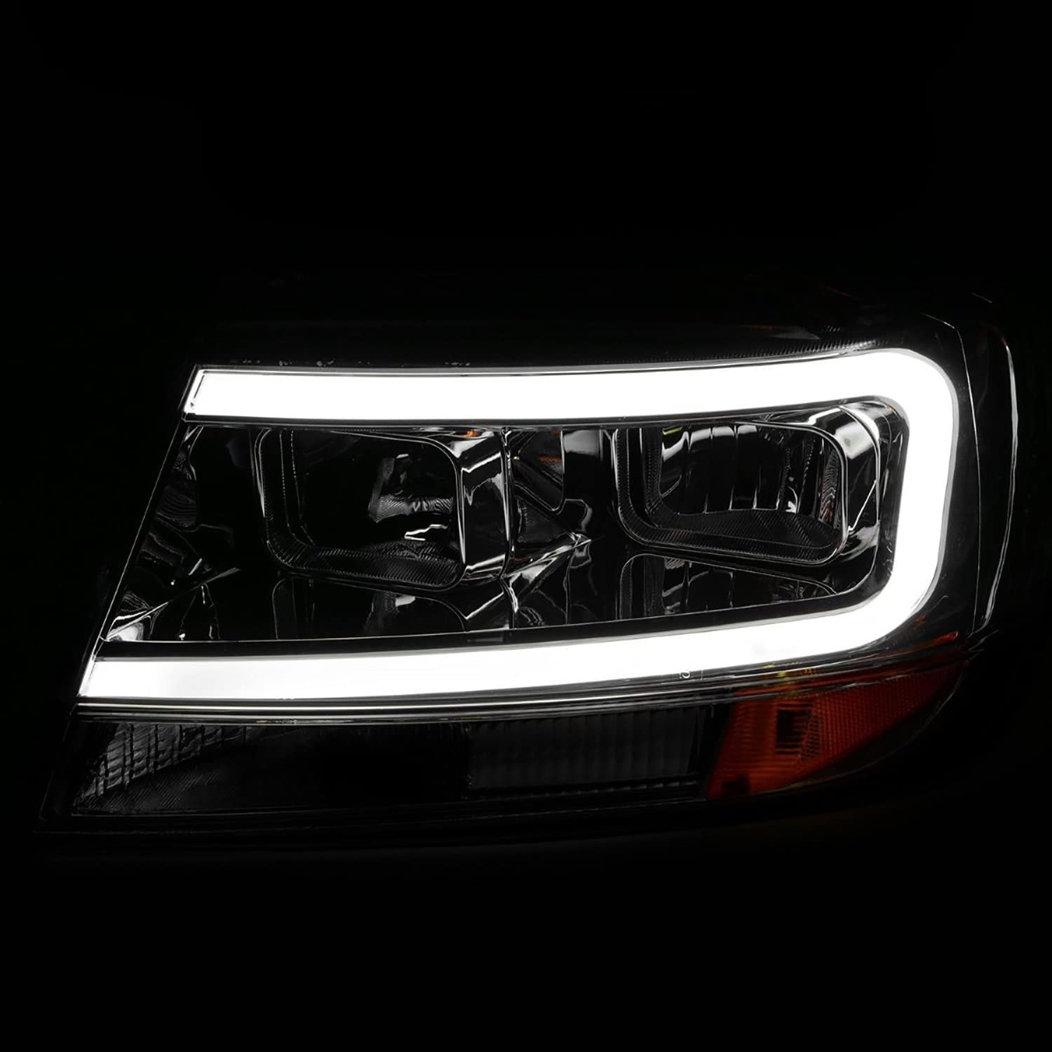 1999-2004 Jeep Grand Cherokee ANZO Crystal Headlights w/Light Bar Chrome Housing (111538)