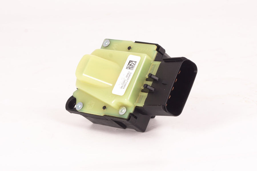 17251.09 | Omix-Ada | Ignition Switch | OE Reference: 4685719AB | Fits 2005-2007 Jeep WK; 2006-2007 XK; 2007-2018 JK; 2007-2018 MK; 2008-2014 KK