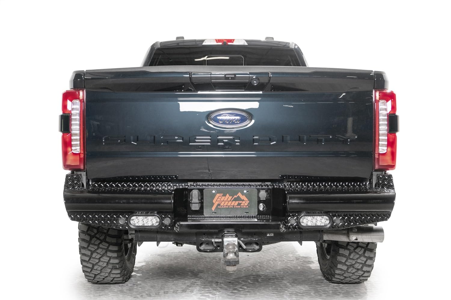 Fab Fours Black Steel FS23-T5950-1 Rear Bumper fits 2023 Ford F-350 Super Duty