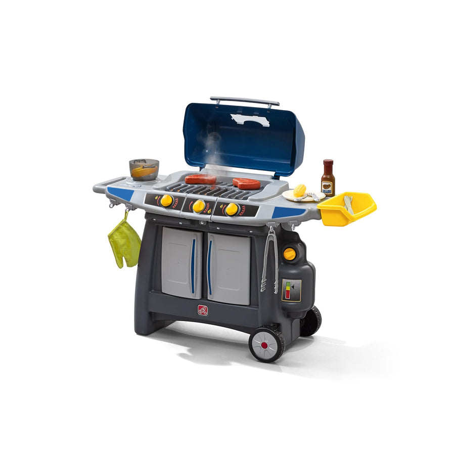 Step2 BBQ Grill Sizzle & Smoke Playset, Indoor/Outdoor Interactive Play with Sounds and Effects, Toddlers 3+ Years Old, 15 Piece Toy Accessories