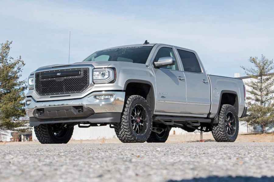 3.5" Rough Country Suspension Lift Kit with Vertex Coilovers/Vertex Shocks for Chevy Silverado & GMC Sierra 1500 (2014-2018 w/Stock Cast Alu or Stamped Steel Control Arms)