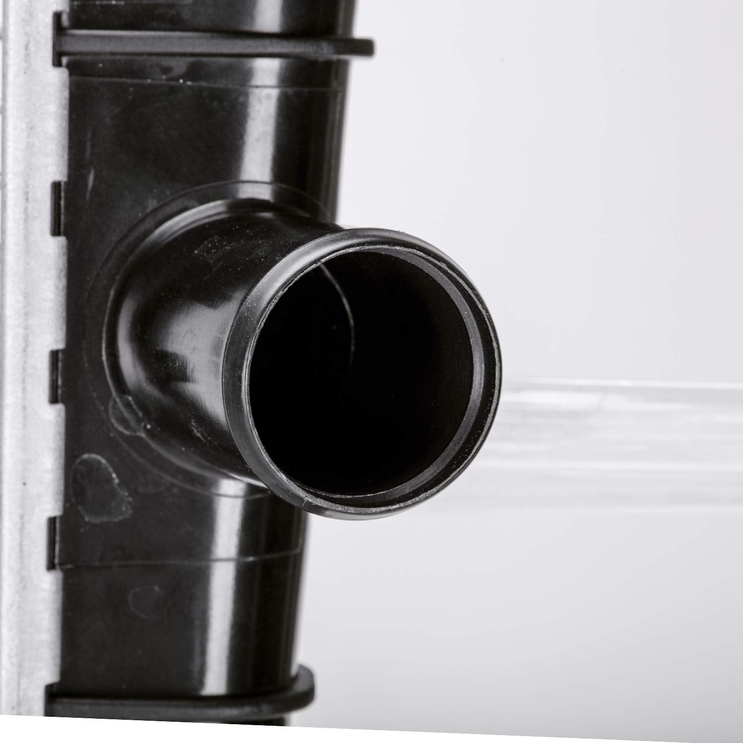 Compatible TYC 1722 Radiator with 1995-1997 Ford Pickup