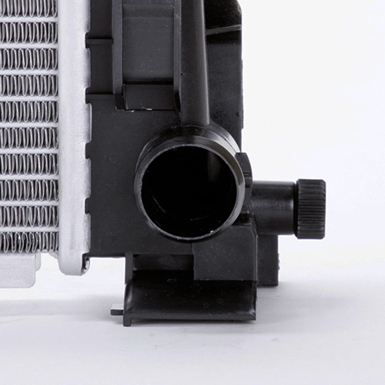 Radiator TYC 13432 Compatible with 2014-2019 Mercedes Benz CLA250