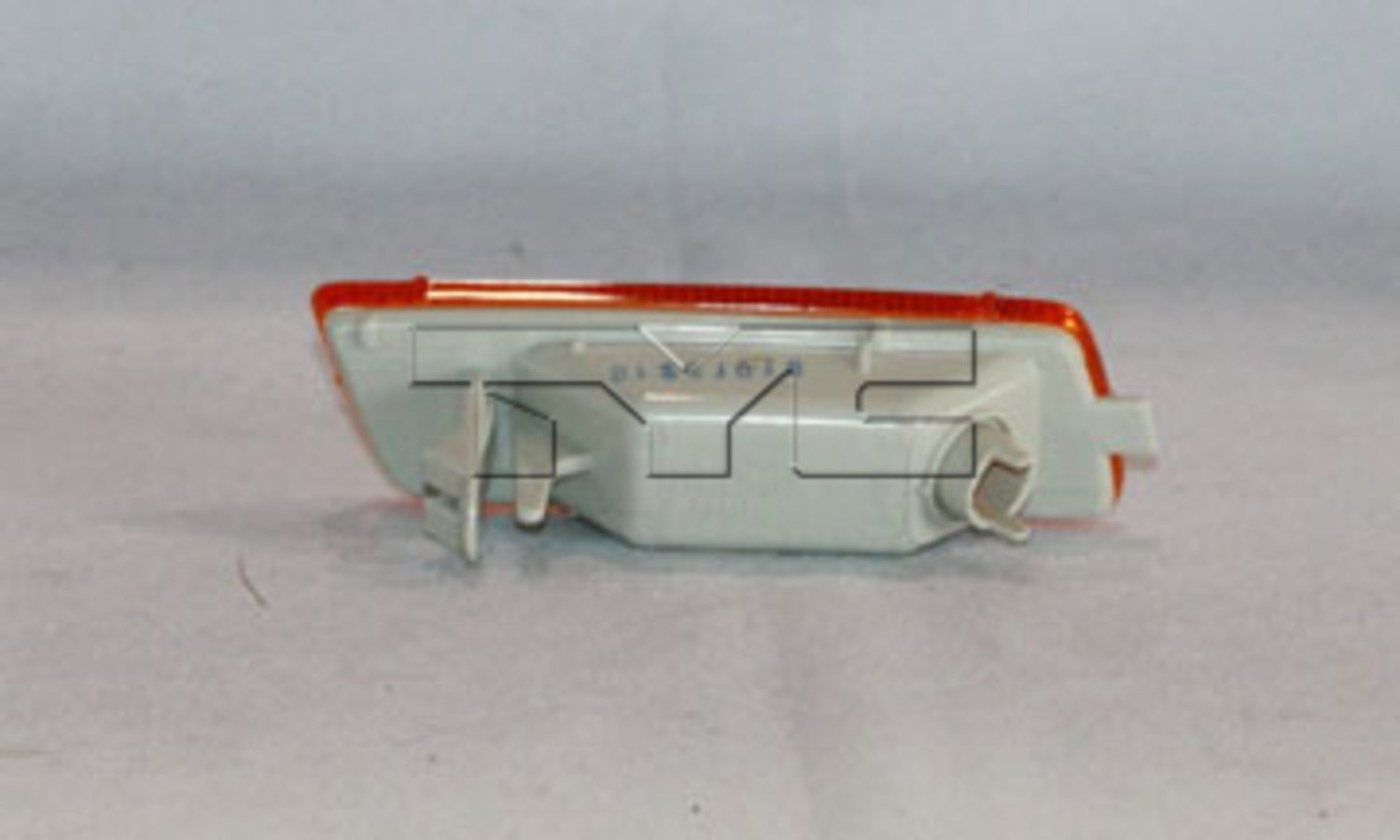 Left Side TYC Marker Light Compatible with 2005-2008 Volkswagen Jetta