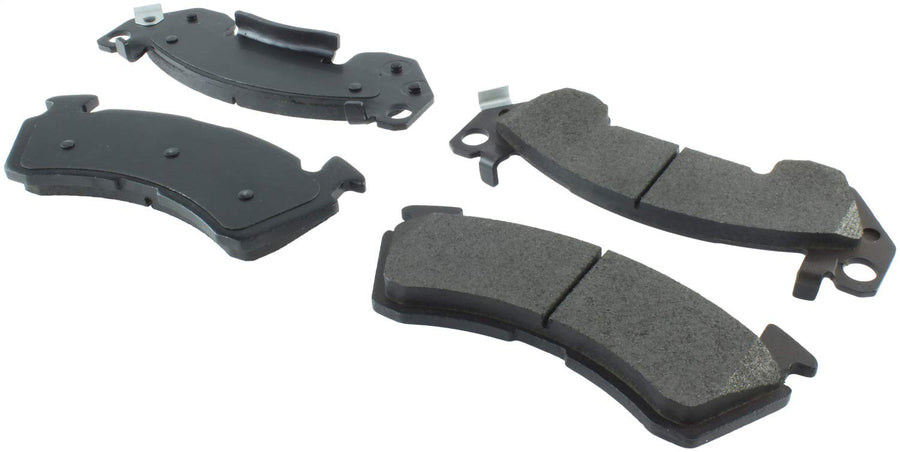 Front StopTech 308.06140 Brake Pads with Shims Street
