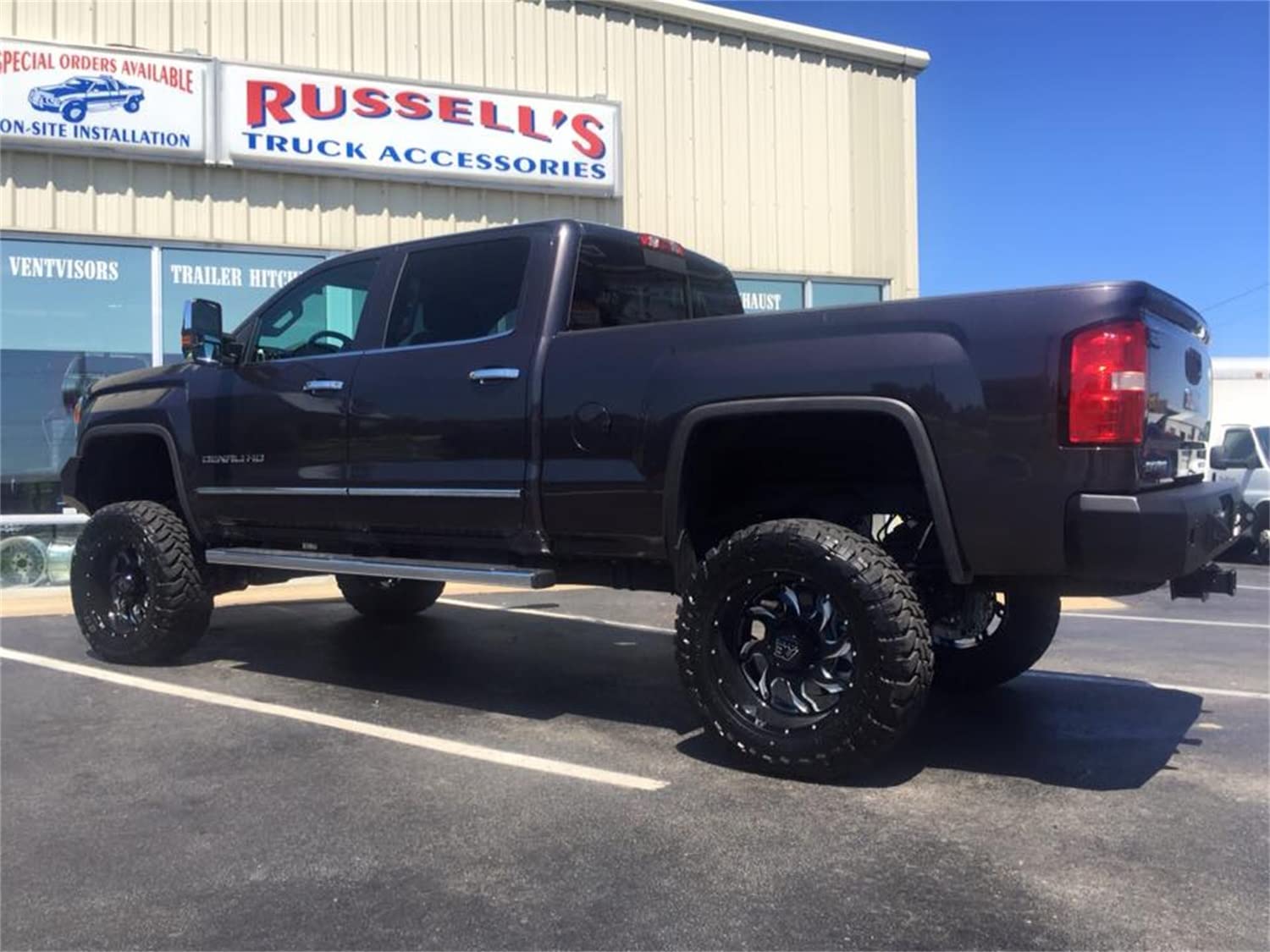 Bumper Road Armor 31200B