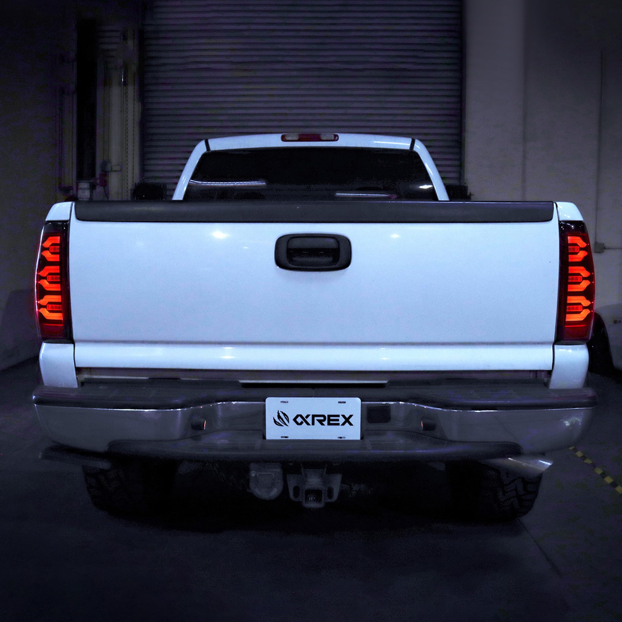 Tail Lights AlphaRex Compatible With 99-06 Silverado/99-06 Sierra LUXX-Series LED Black Red