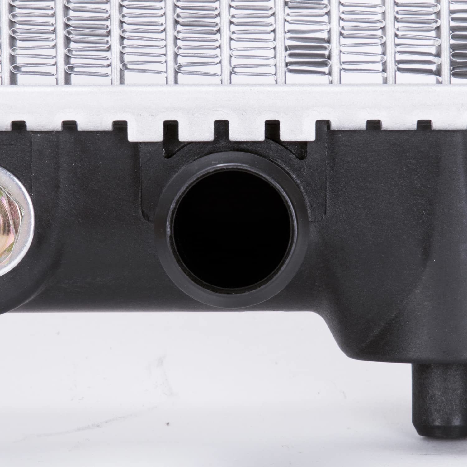 1.6L TYC 94-98 Sz Sdkik A/Mt 2R Pc Rad L4