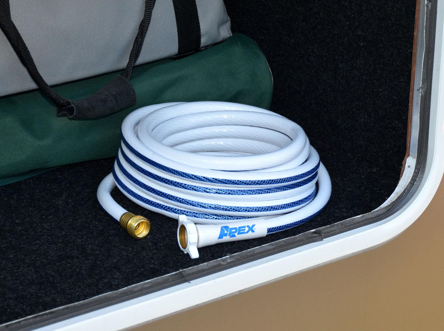 8602-25 Teknor Apex NeverKink RV/Marine Hose - 5/8" x 25', White