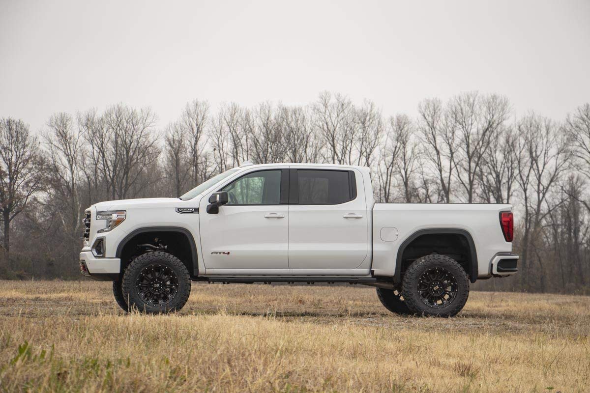4" Lift Kit Rough Country for 19-24 Chevy/GMC 1500 TrailBoss/AT4 | Gas - 27531