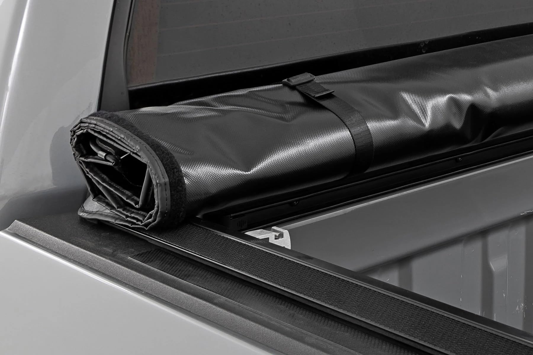 Soft Roll-Up Truck Bed Cover Rough Country for Toyota Tundra (2007-2021) - Fits 6'7 Bed, Weather-Resistant Tonneau Cover