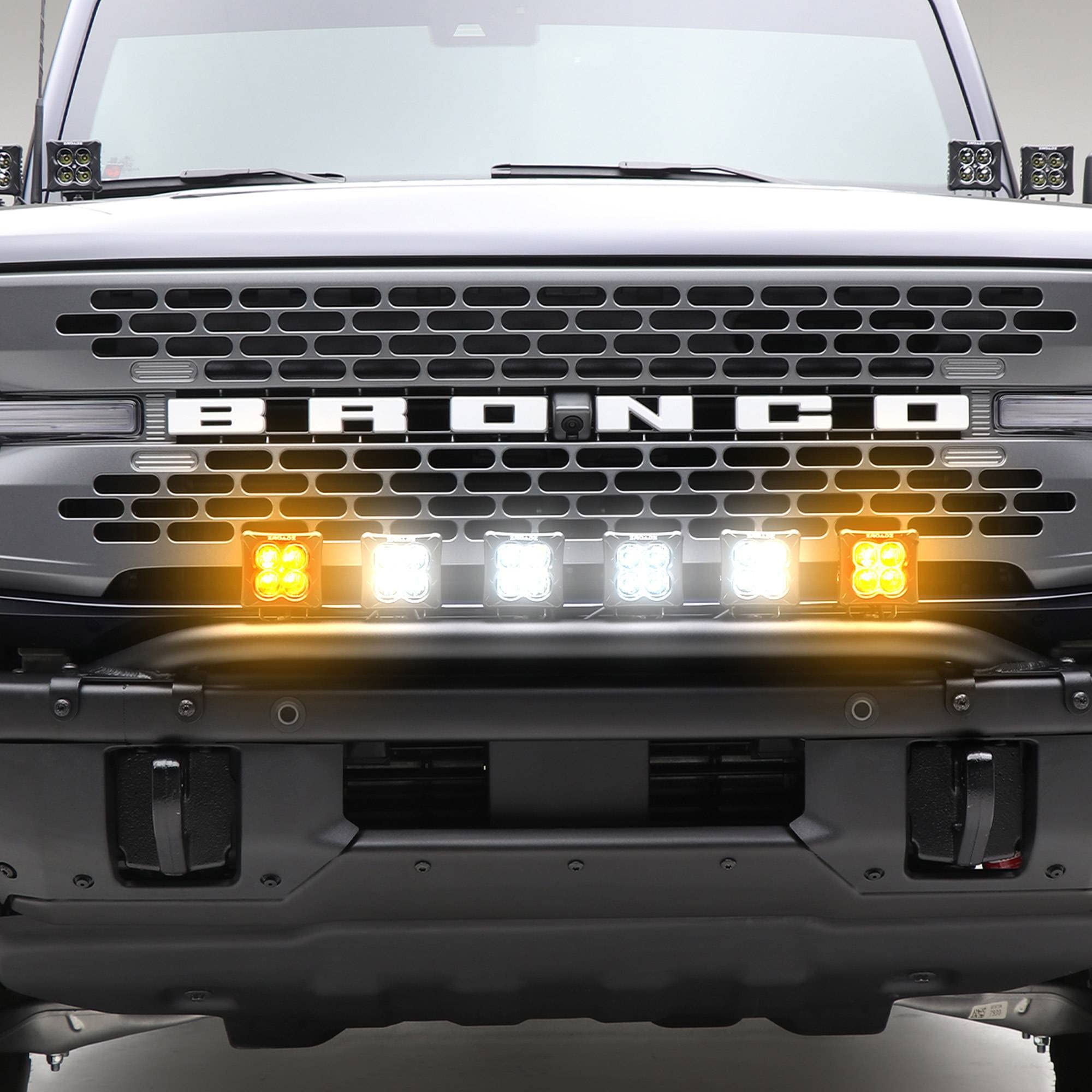 Front Bumper LED KIT ZROADZ for a 2021-2022 Ford Bronco, Includes (4) 3 inch White and (2) 3 inch Amber LED Light Pods - Part # Z325431-KITAW