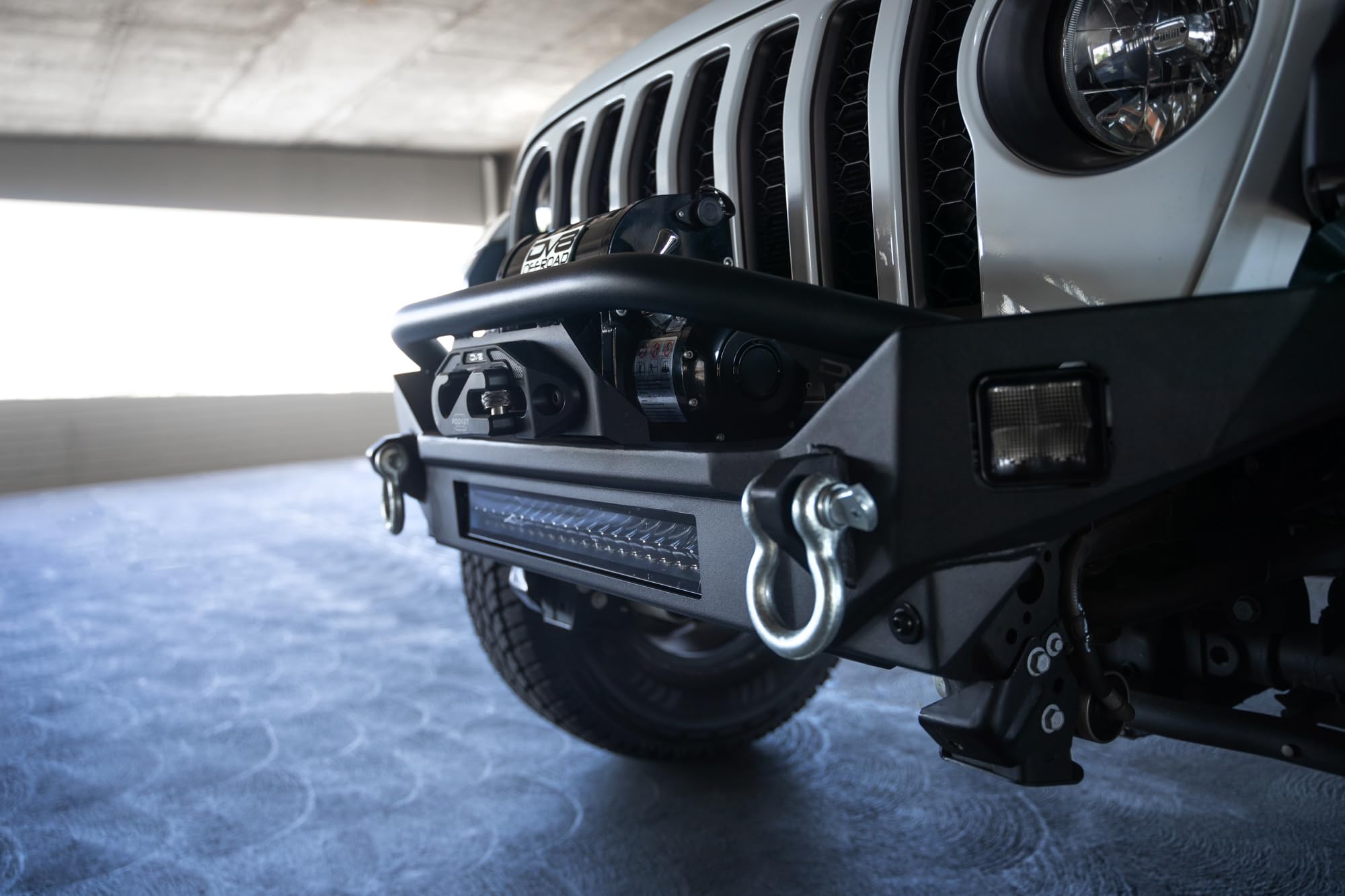 DV8 Offroad FS-7 Winch Front Bumper Mid-Width for the 2007-2025 Jeep Wrangler JK/JL & Jeep Gladiator JT | High Clearance | Bull Bar | 20” Light Bar Mount | Accepts Multiple Size Winches