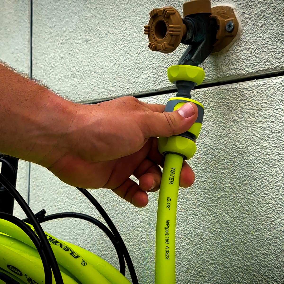 Garden Hose Kit Flexzilla HFZG12050QN with Quick Connect Attachments | Lightweight Coils Easily | Quick Connect Couplers | Won't Kink Under Pressure