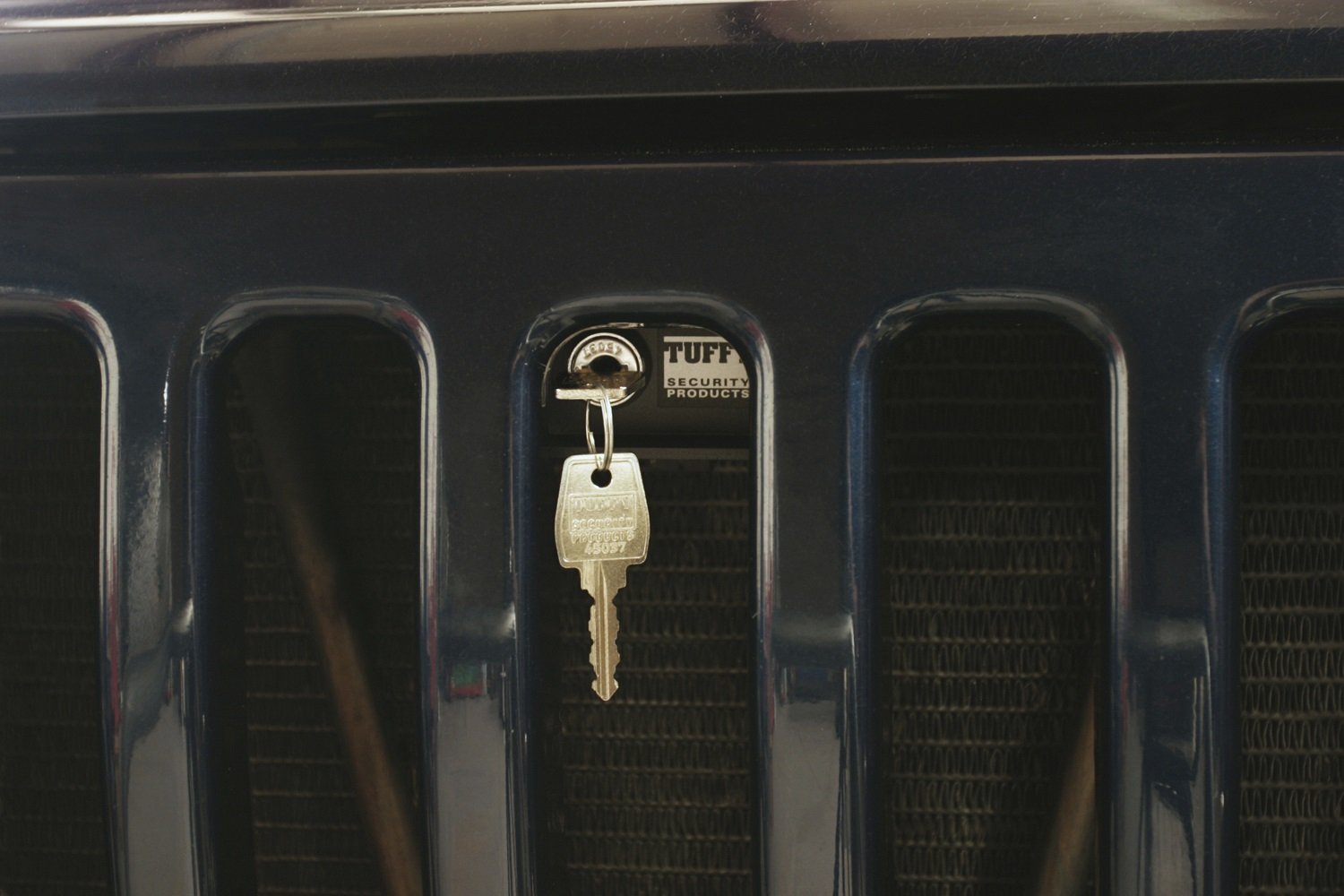 Hood Lock for Jeep Wrangler TJ, LJ - Tuffy Security Products | 1997-2006