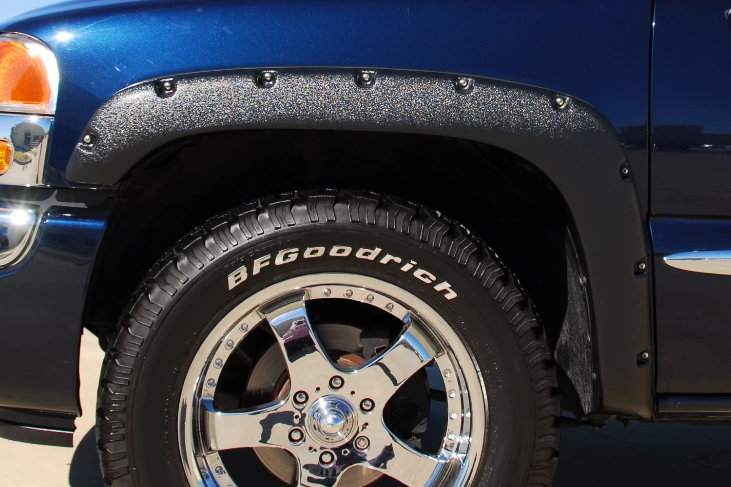 Lund Elite Series RX111-2T Rivet Style Black Fender Flare, Textured Finish, 4Pc Set, 1 Pack