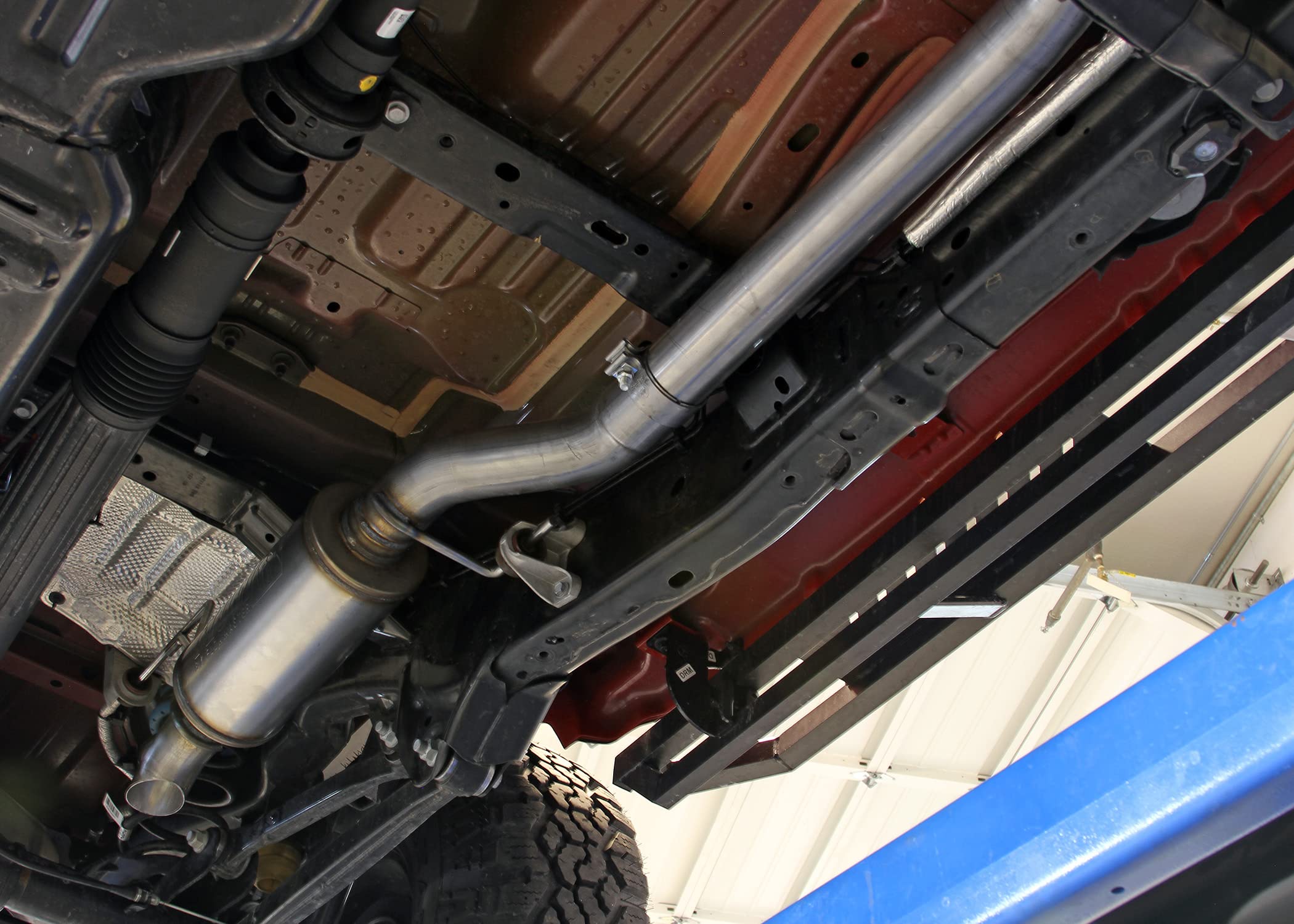 Flowmaster FlowFX 717969 Extreme Cat-Back Exhaust Kit 3 Inch 409 Stainless Steel Compatible with 2020-2024 Jeep Gladiator JT 3.6L V6