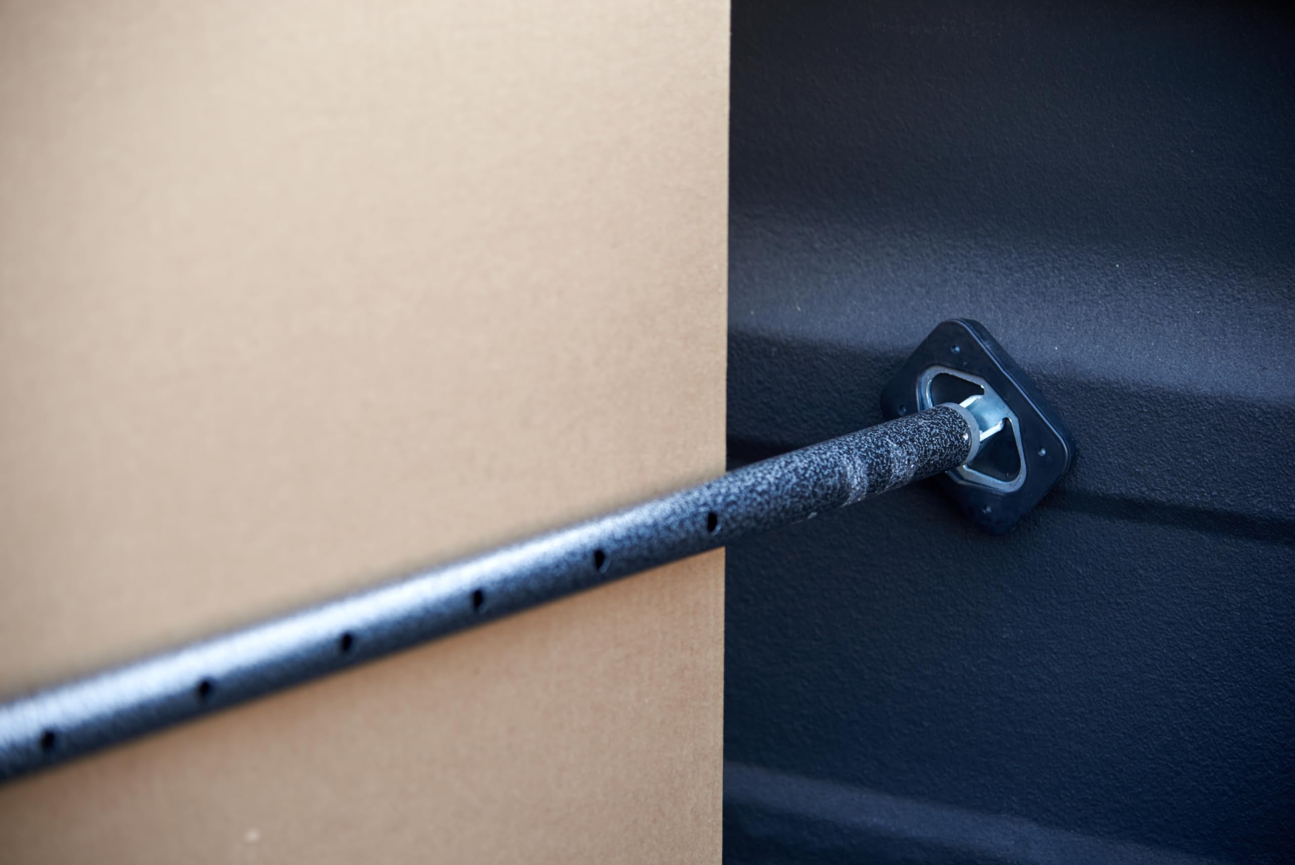 Telescoping Keeper Cargo Bar 05056