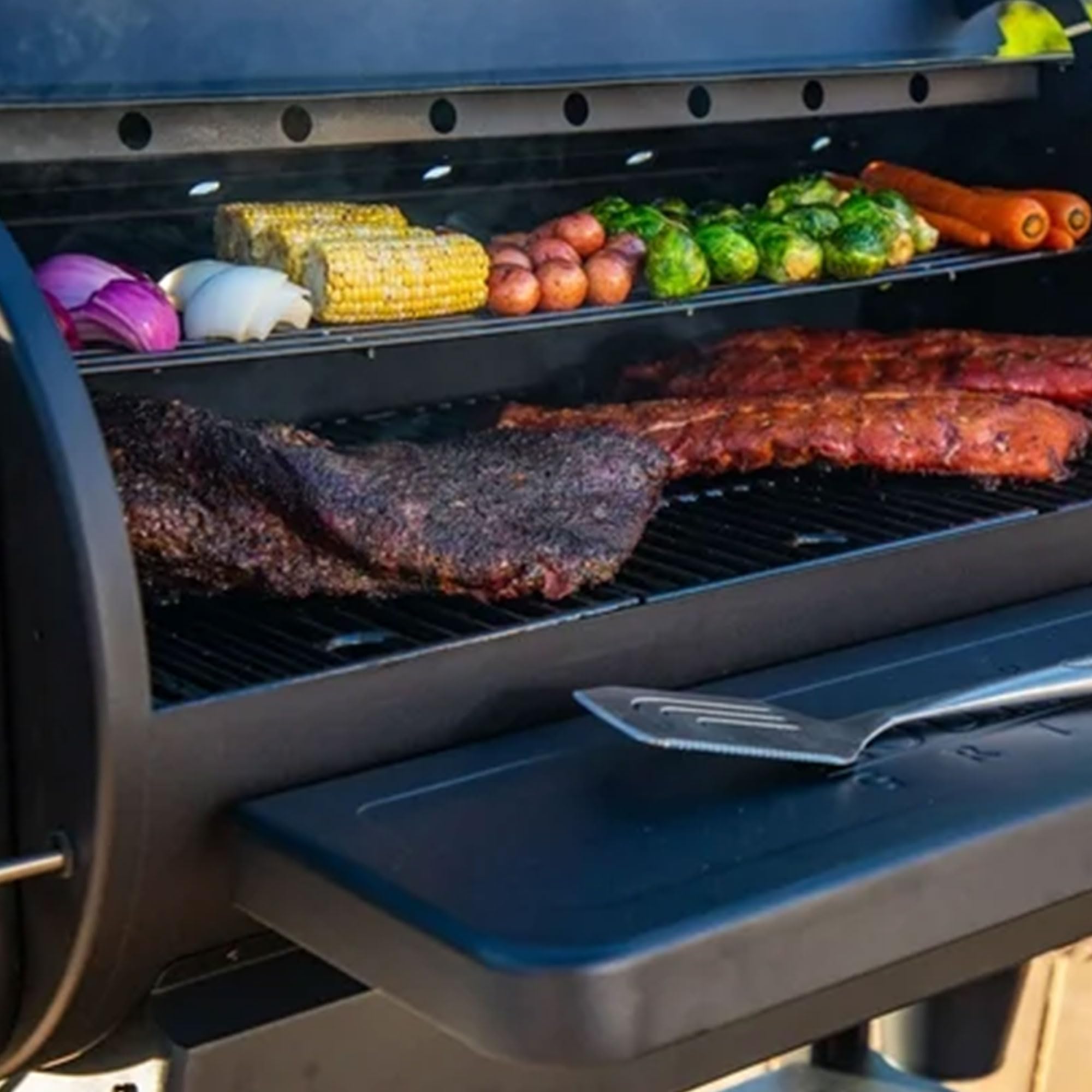 Black Label Louisiana Grills 1200 Pellet Grill with WiFi Control in Black 10640