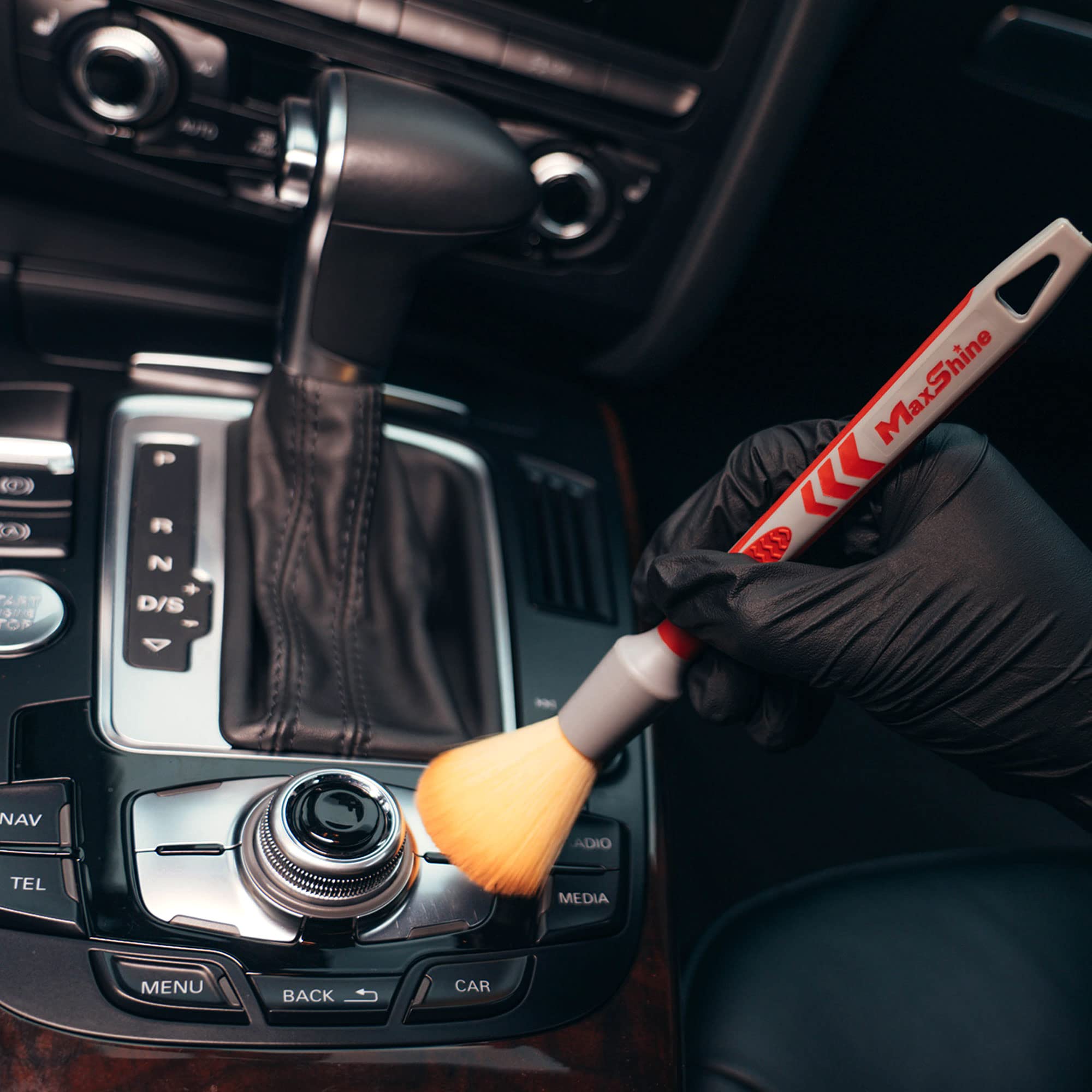 Maxshine Universal Small #10 Ultra Soft Detailing Brush – Professional Brush for Interior, Exterior, Leather Seats, Engine Bay & Wheels – Premium Car Care Detailing Tool