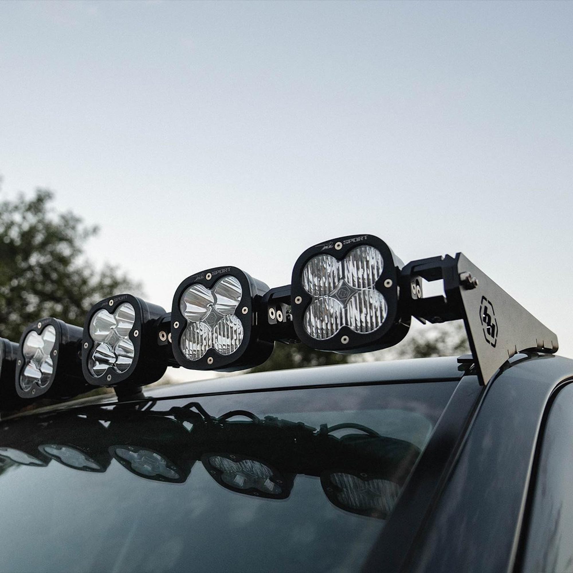 Linkable Baja Designs 9XL LED Roof Bar Light Kit for Toyota Tundra Trucks - 9 PCS LED with Wiring Harness, Brackets