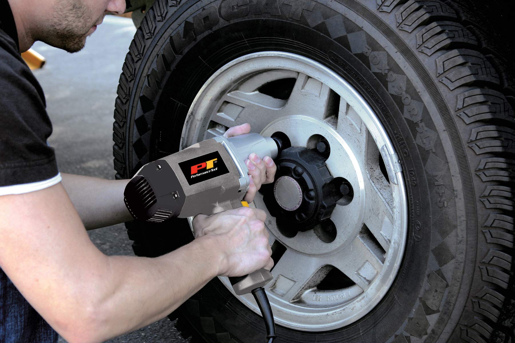 Heavy Duty Performance Tool M982 CrMo Steel Impact-Grade Lug Nut Remover with Oil Resistant Finish - Fits 13/16 & Rounded 21mm Bolts