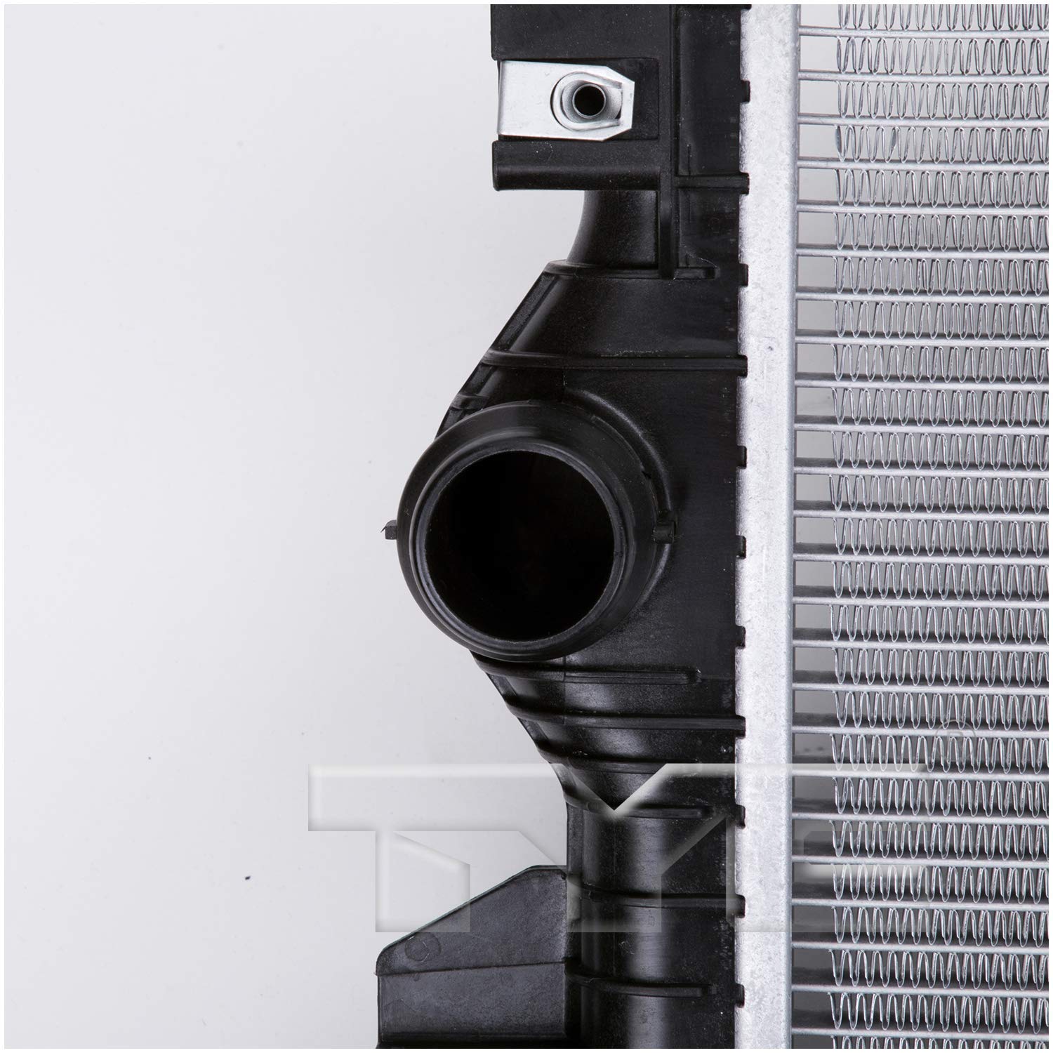 Radiator TYC 13331 Compatible with 2013-2016 Ford C-Max
