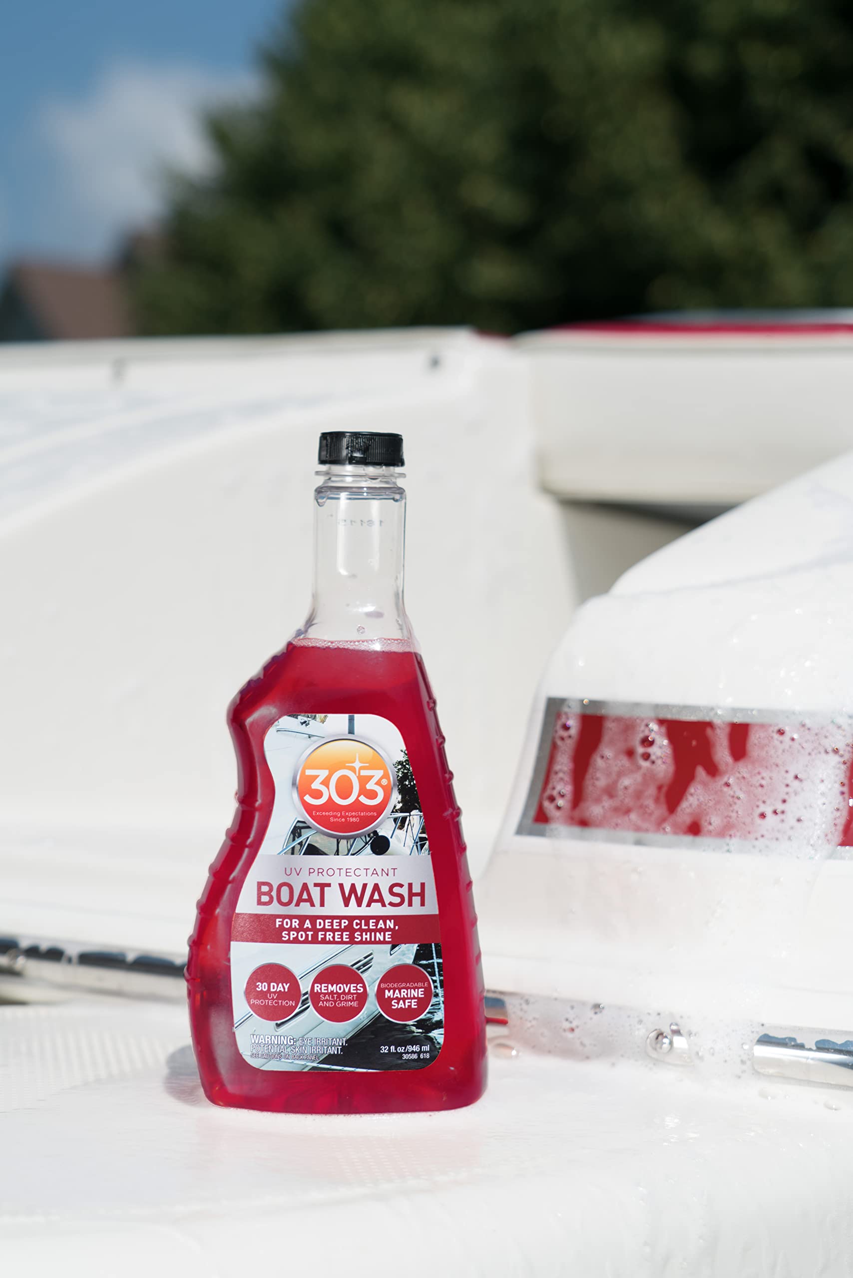 303 Products Boat Wash Marine with UV Protectant - For A Deep Clean, Spot Free Shine - 30 Day UV Protection - Removes Salt, Dirt, And Grime - 32 fl. oz. (30586)