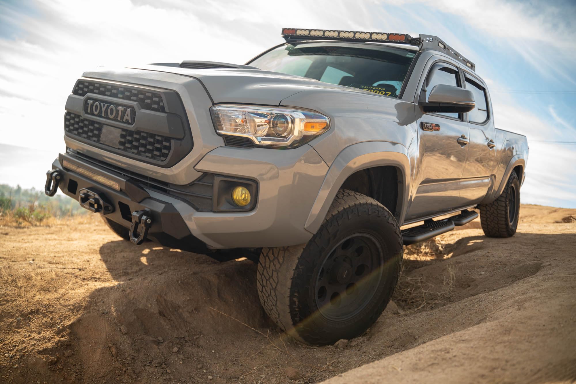 Offroad DV8 OE Plus Side Steps for 2016-2023 Toyota Tacoma Crew Cab | Anti-Slip Design | Mounts to Body/Pinch Weld | Provides Protection from Light Trail Debris | Fully Bolt-On | Powder Coated | Steel
