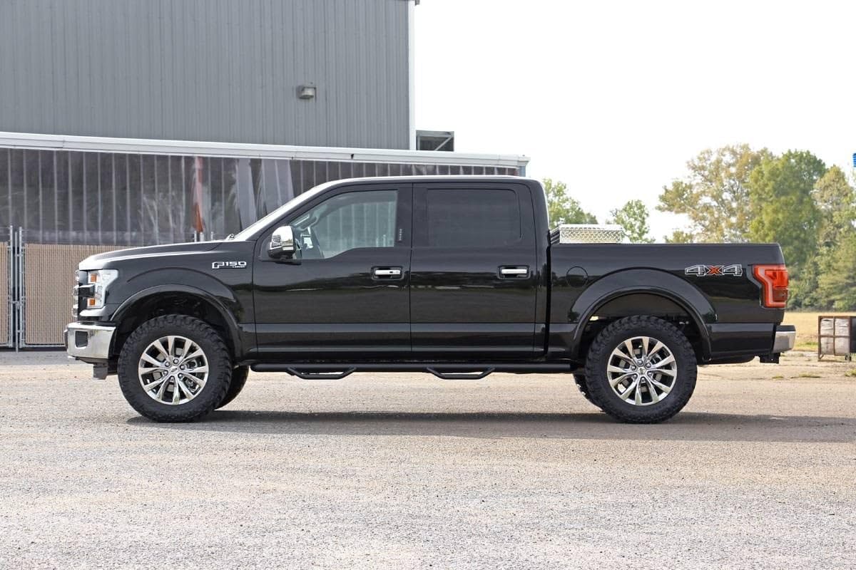 Rough Country 2" Lift Kit Leveling w/N3 Shocks for 2009-2020 Ford F-150-52230