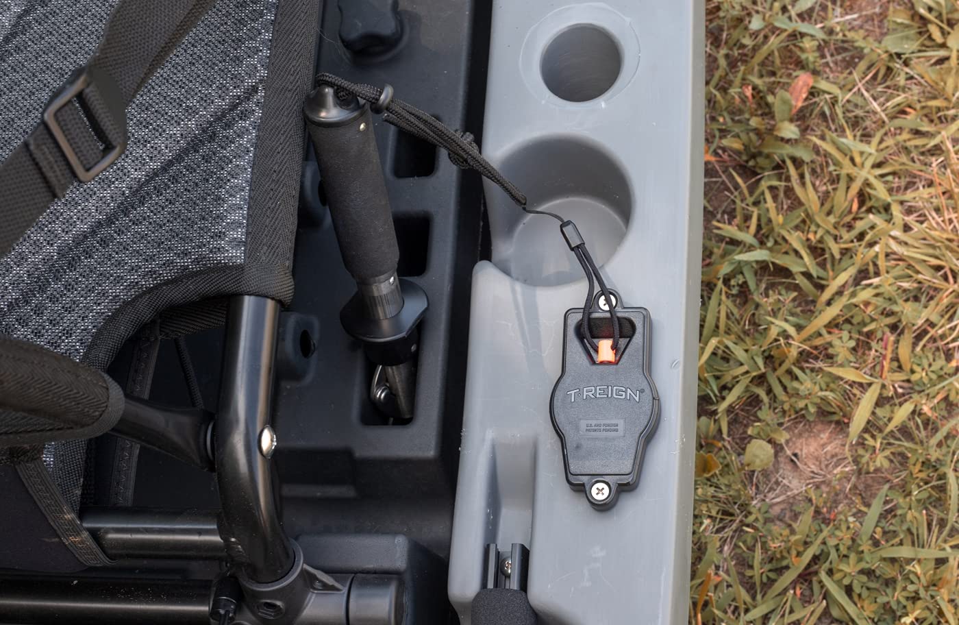 Surface Mount YakAttack Retractor | 36" Kevlar Cord with Removable 4" Tether | Secure Small Tools & Accessories on Rotomolded Kayaks | Made in USA