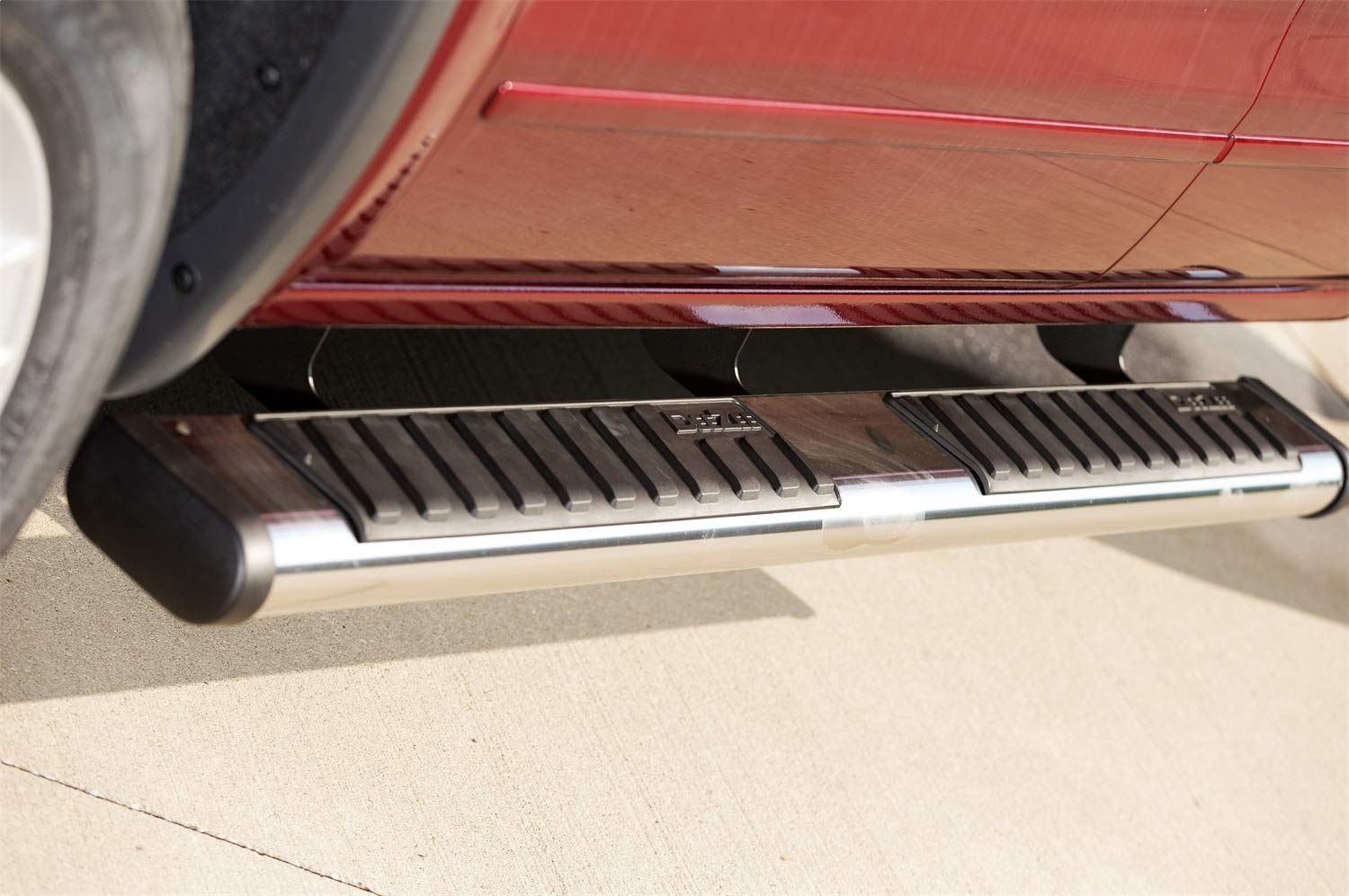 6" Oval Dee Zee Stainless Steel Side Steps DZ16123