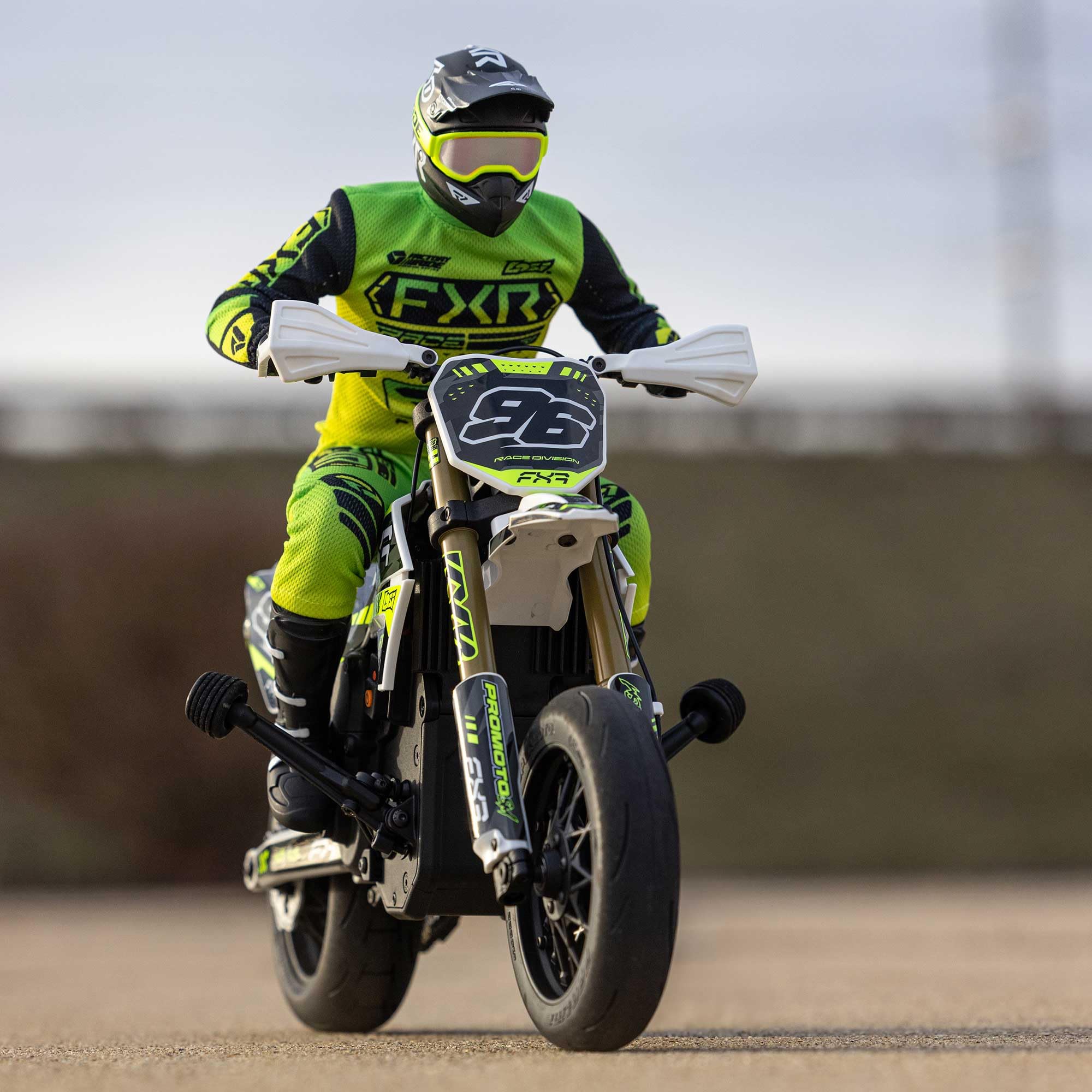 Losi 1/4 Promoto-SM Super Moto Motorcycle FXR White RTR with Battery and Charger LOS-2310