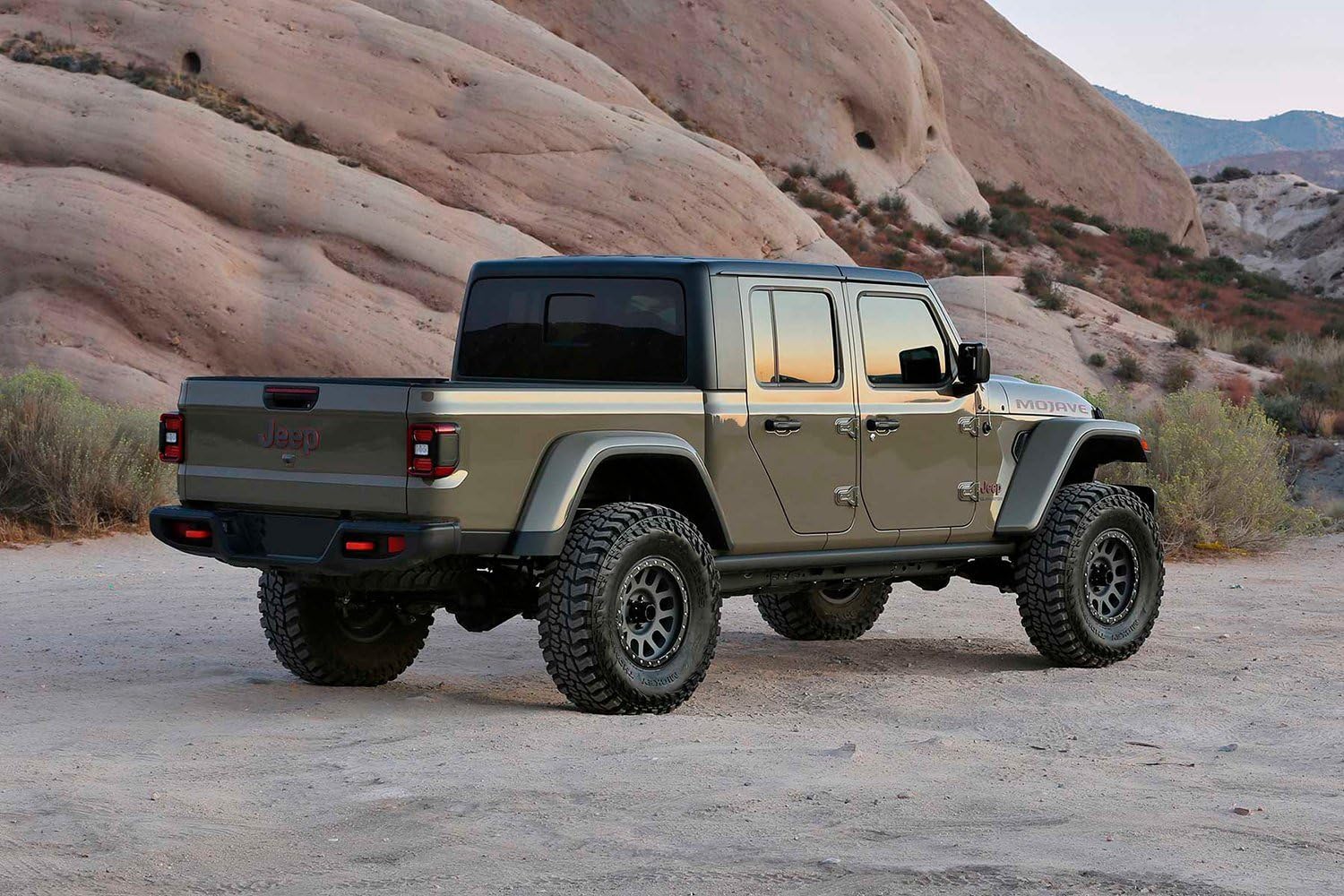 2020 Jeep Gladiator (JT) Fabtech Mojave 2in. Shock Extension Kit (FTS24283)