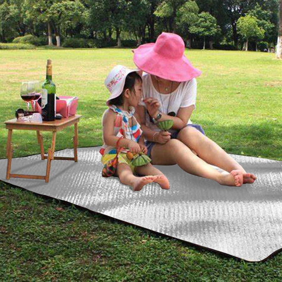 Waterproof Picnic Mat StepOK, Aluminum Foil Picnic Mat, Portable Foldable Lawn Outdoor Camping Mat