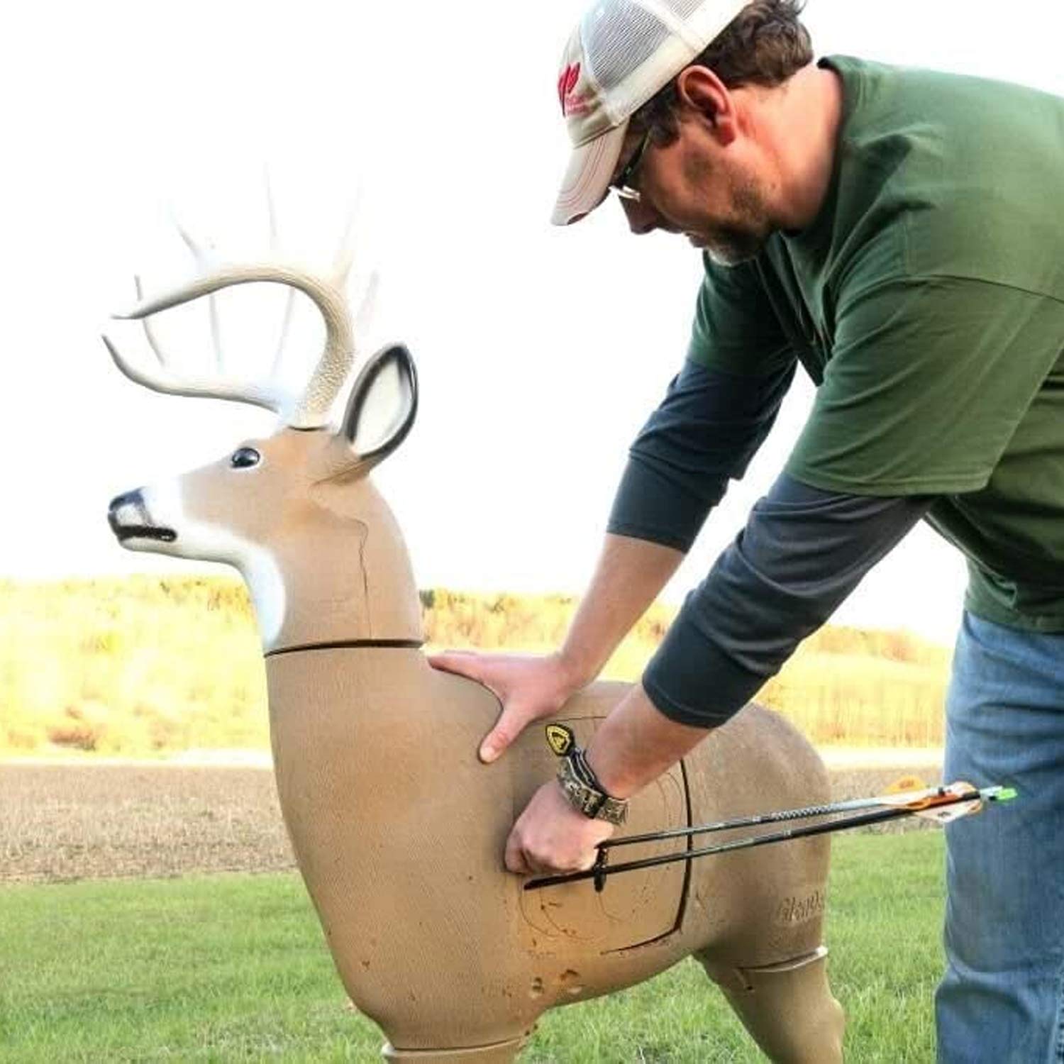 GlenDel Full-Rut Buck 3D Archery Target with Replaceable Core Insert, GlenDel Full-Rut Buck w/4-sided insert, brown