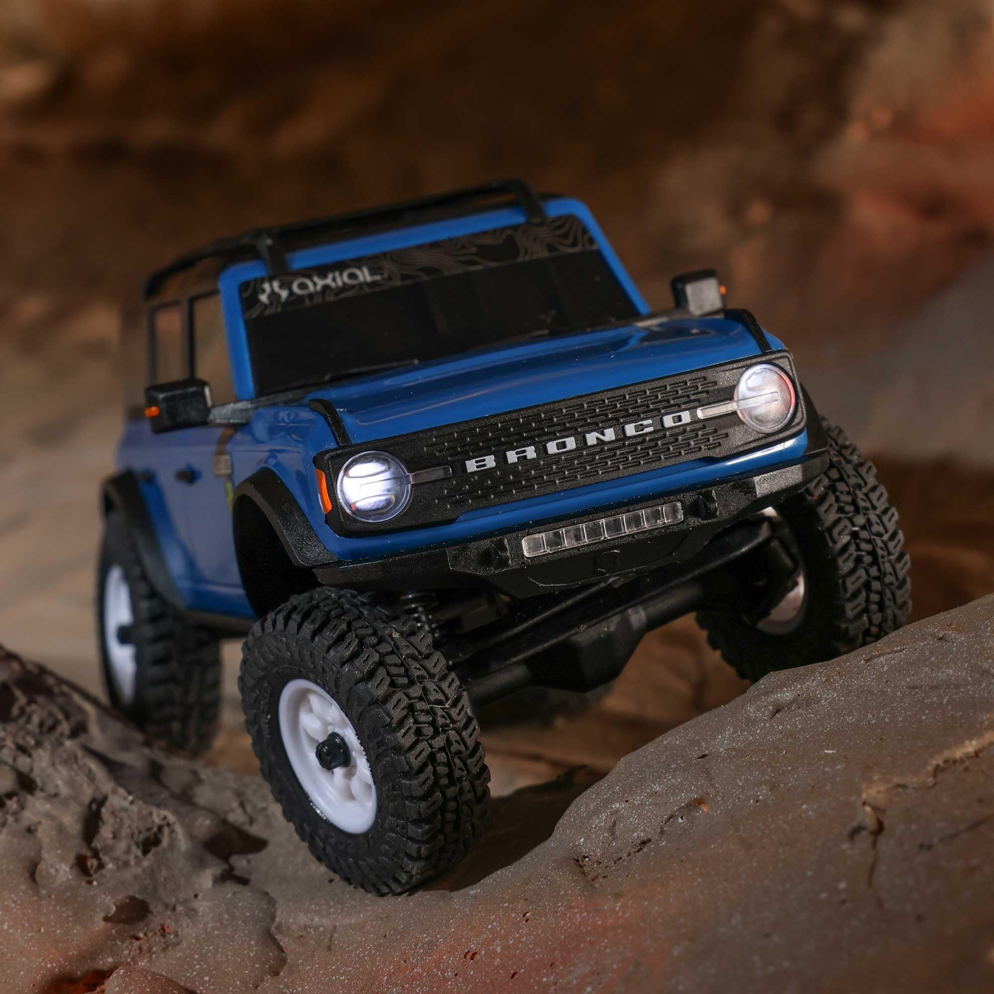 1/30 Axial SCX30 Ford Bronco 4X4 RTR Brushed Rock Crawler (Battery & Charger Included), Blue, AXI-2048T1