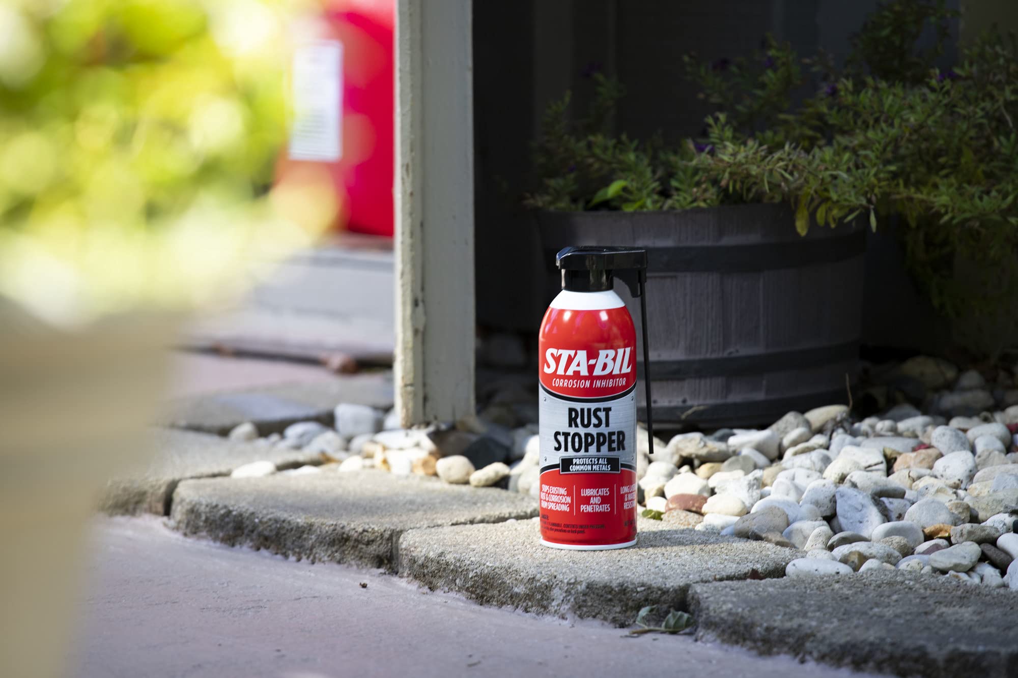 Rust Stopper STA-BIL - Anti-Corrosion Spray and Antirust Lubricant - Prevents Car Rust, Protects Battery Terminals, Stops Existing Rust, Rust Preventative Coating - 13 Oz (22003)