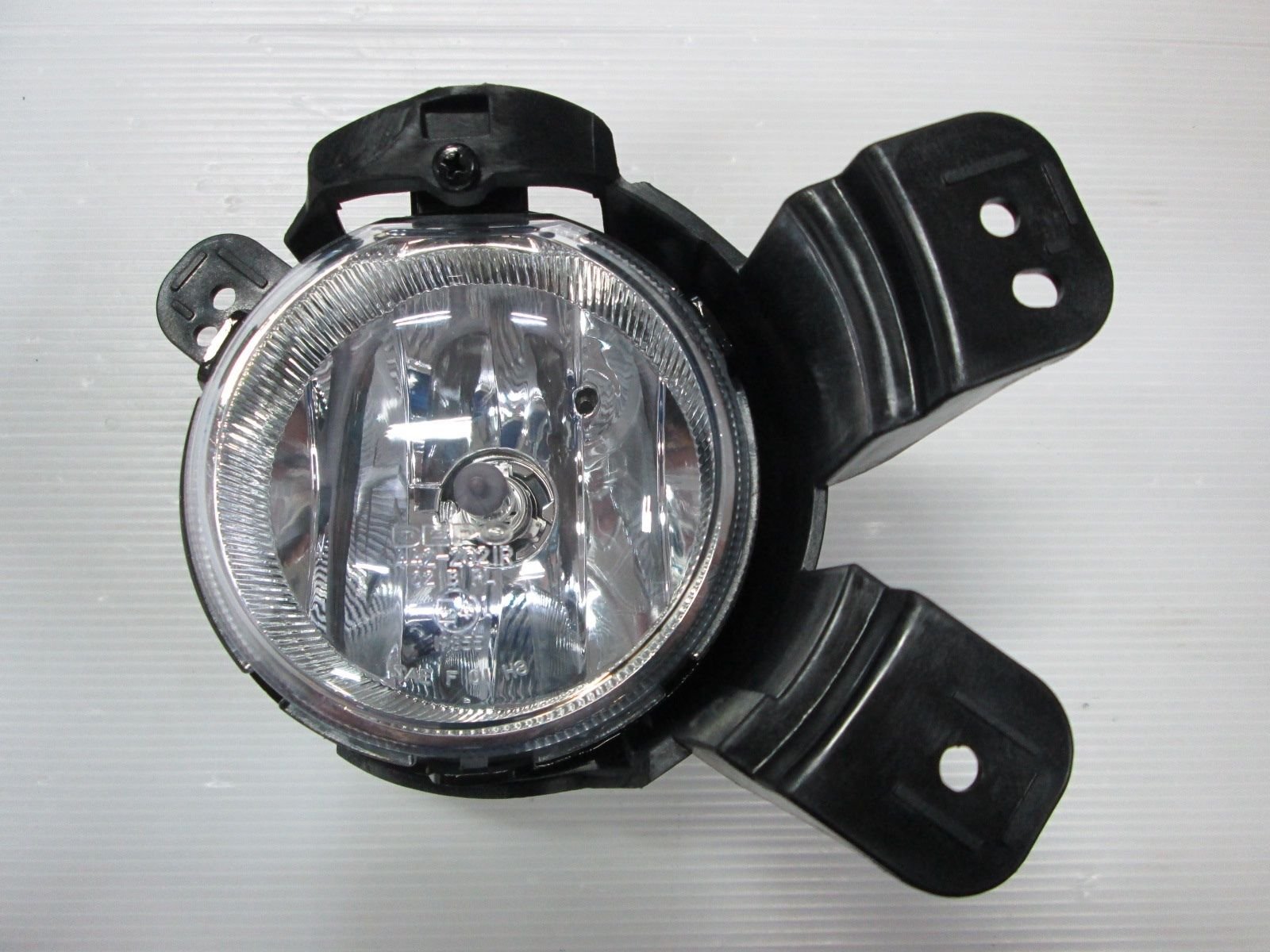 Replacement DEPO 235-2017L-AQN Driver Side Fog Light Assembly