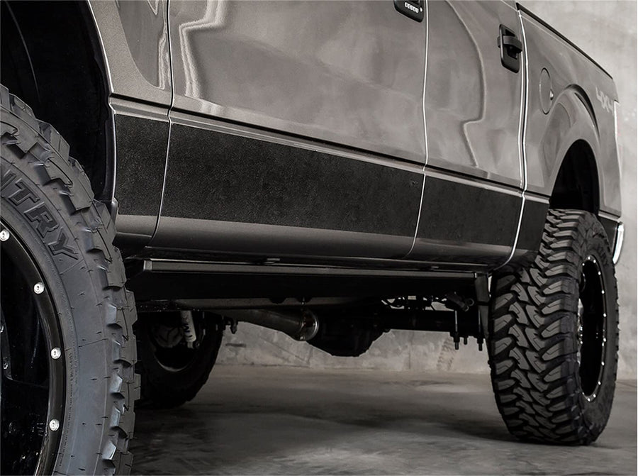 Rocker Panel Guard ICI Silverado Short Bed Ext Cab 3 Door T2033M