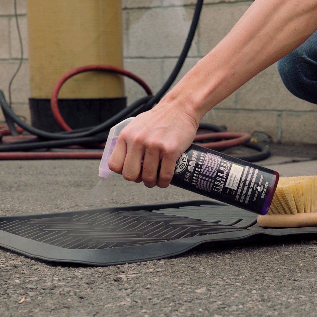Chemical Guys Rubber and Vinyl Mat Renew Car Floor Cleaner & Protectant - Cleans & Restores Liners, Running Boards, Safe for Cars, Trucks, SUVs, and More - 16 oz