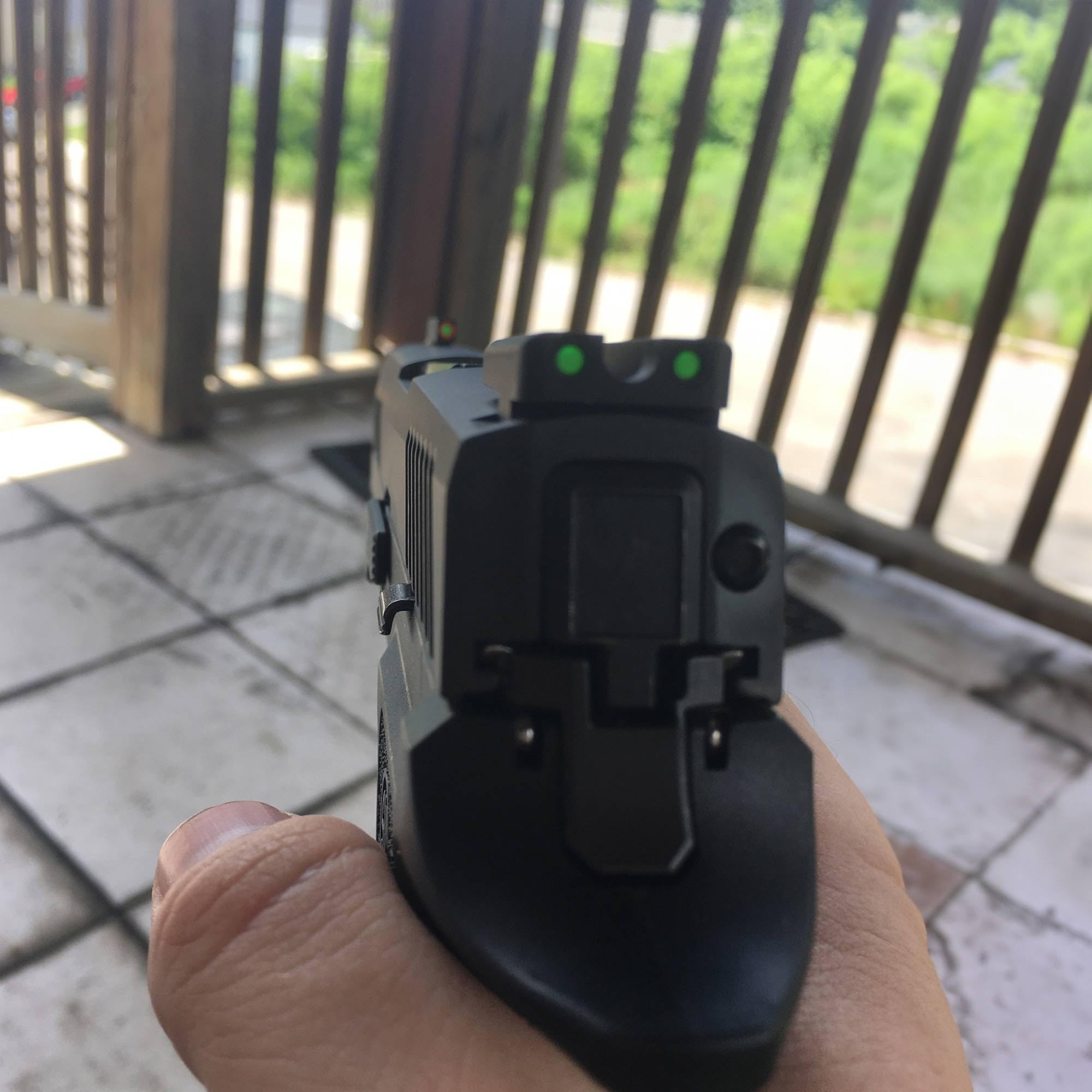 TruGlo Optic Pistol, Glow in the Dark Green/White Dot Sight for Smith & Wesson M&P Series Pistols, Tritium