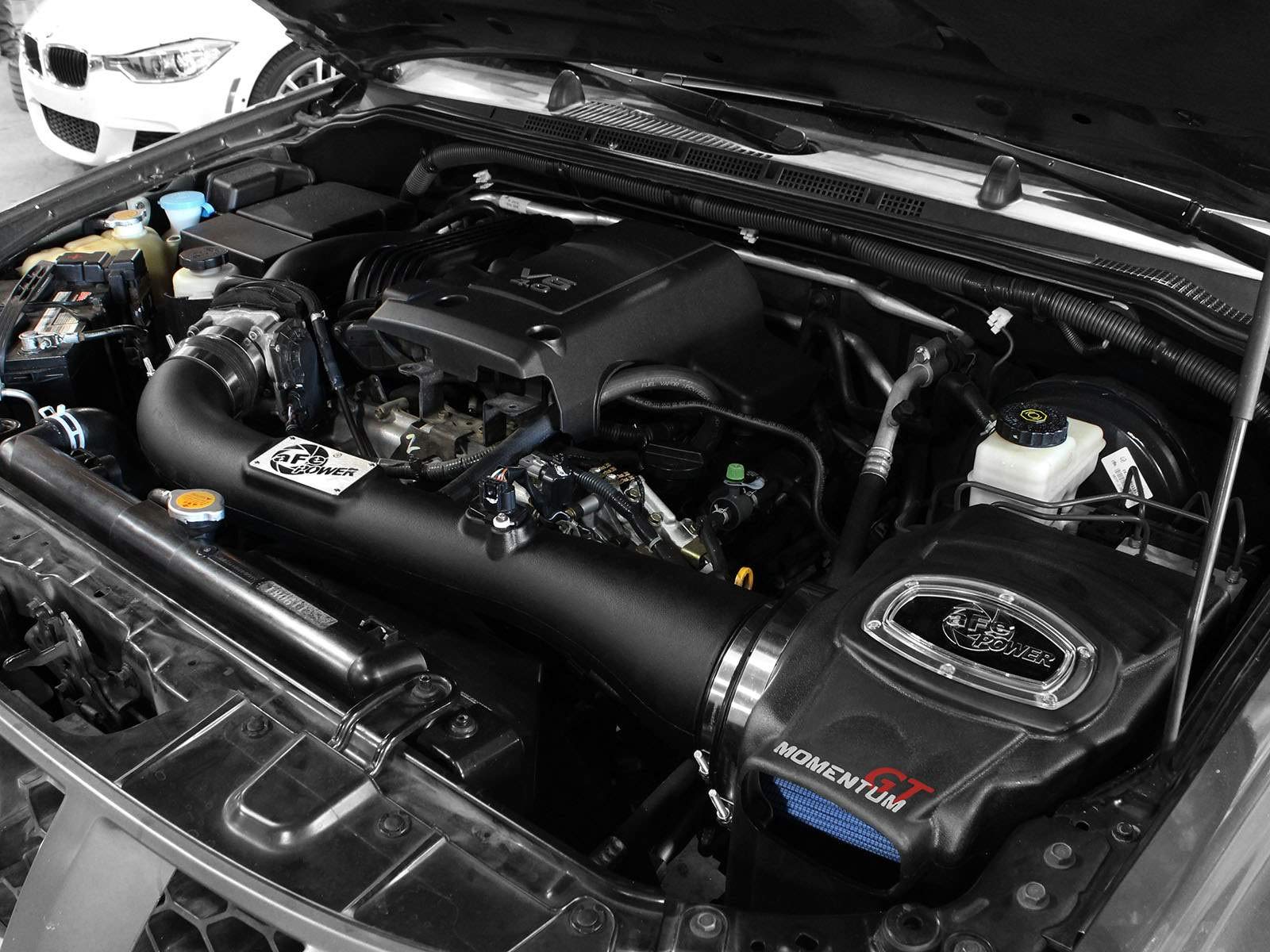 Momentum GT aFe POWER Cold Air Intake System w/Pro 5R Filter, #54-76102, Black