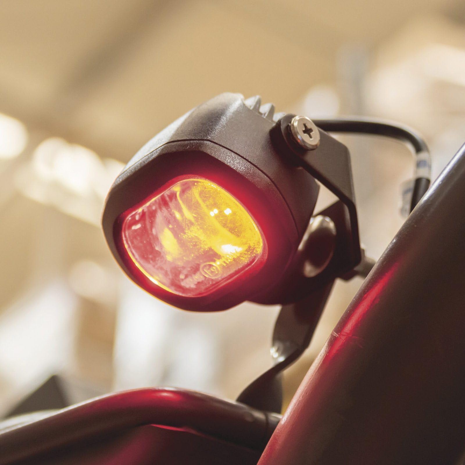 ECCO Boundary Pedestrian LINE: LED (3), 12-80VDC, RED Illumination