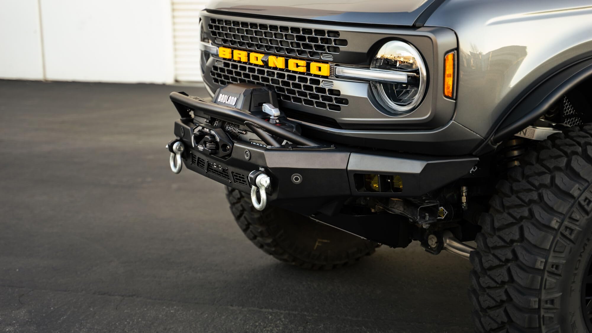 Offroad DV8 Spec Series Front Bumper for the 2021-2025 Ford Bronco | High Clearance Design | Accepts Multiple Size Winches | Included Bull Bar | Welded-in Zip Tie Tabs