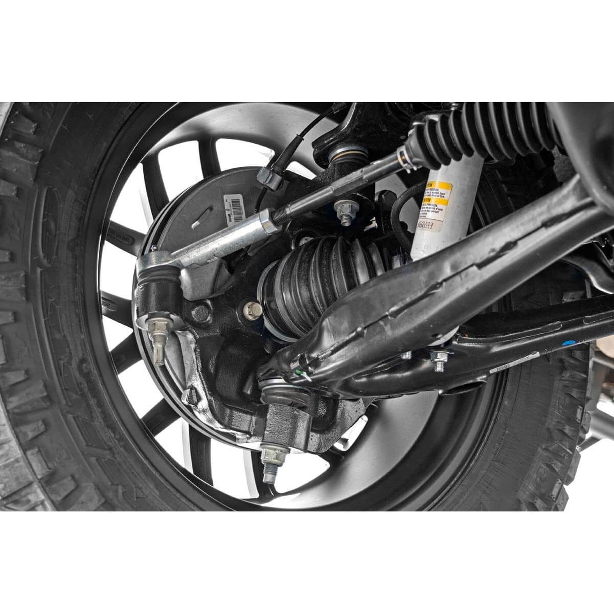 3.5" Rough Country Suspension Lift Kit with M1 Struts/M1 Shocks for Chevy Silverado & GMC Sierra 1500 (2014-2018 w/Stock Cast Steel Control Arms)